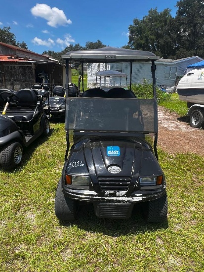 All American Series by Custom Carts with Roof. Gas, Runs, 6 Seats with Conversion Rear Seat