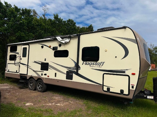 2018 Forest River Flagstaff Lite Weight Trailers Trailer, VIN # 4X4TFLC22JZ152069