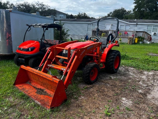 2013 Kubota L3800D tractor with LA524 HST Front End Loader