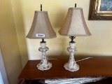 2 ceramic table lamps
