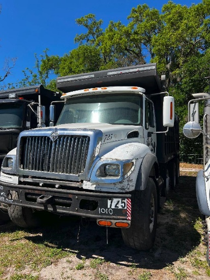 2005 International 7600 Truck, VIN # 1HTWYAHT65J131168 - Parts Only