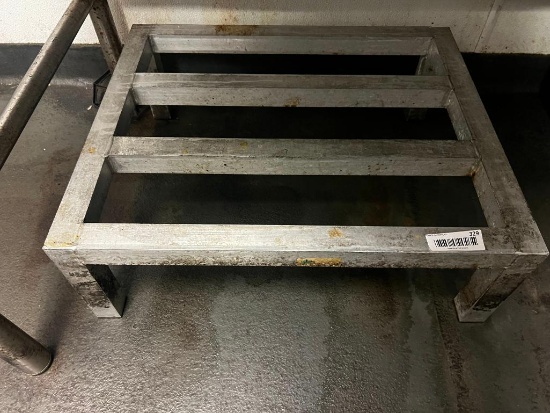 ss stand