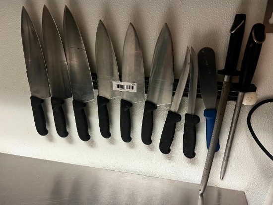 knives & magnetic knife holder