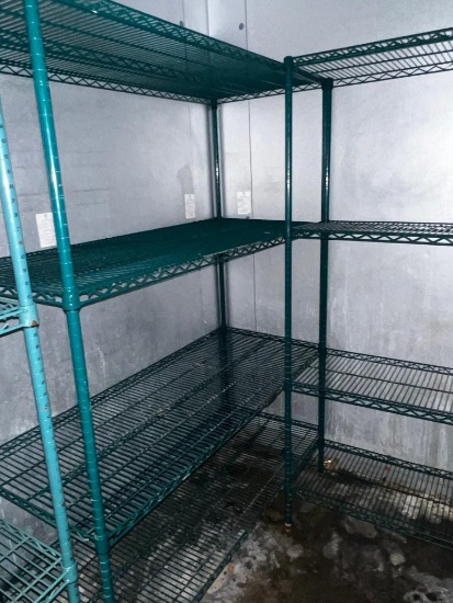 Metro rack (in walk-in)
