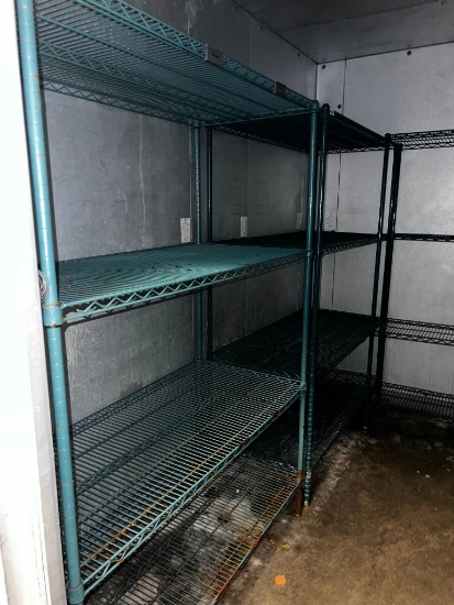 Metro rack (in walk-in)