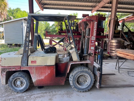 Nissan Type 80, 8,000lb forklift, model WFO3A35V,
