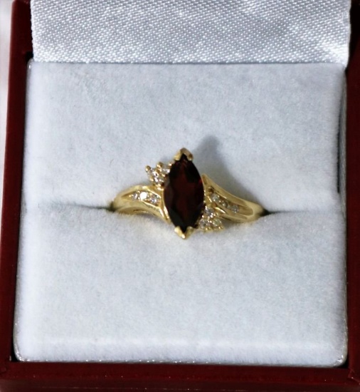 Genuine Garnet Diamond Ring