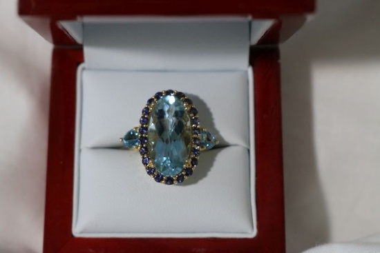 Genuine Blue Topaz Estate Ring 14kt