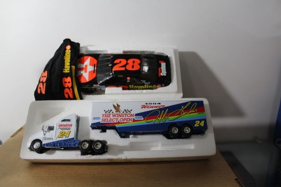 Transporter and Stock Car