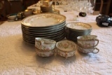 10 Havilland China Dinner Plates, 6 Havilland China Cups and Saucers & 3 Extra Saucers