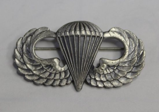 Sterling U.S. Qualified WWII Army Parachutist Badge