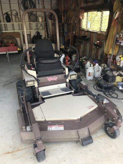 2005  61" Grasshopper Zero Turn Mower