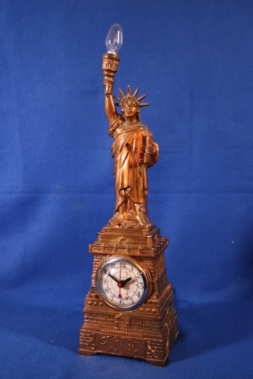 Statue of Liberty Electric Clock Light