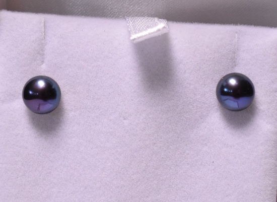 18kt Tahitian Pearl Earrings