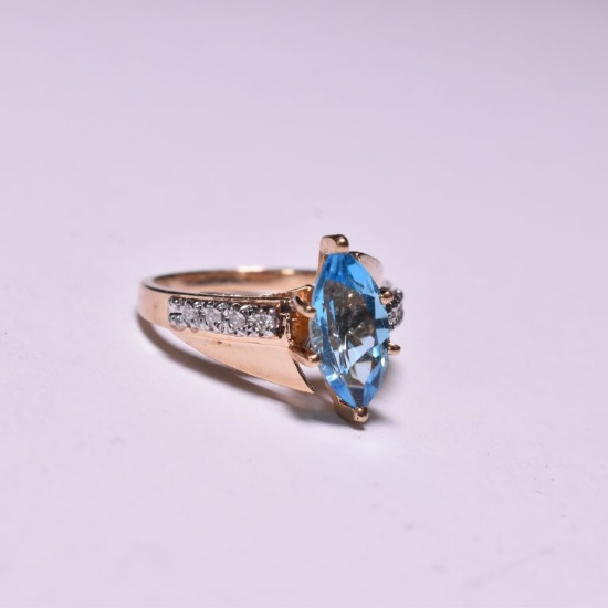 2.58 Genuine Blue Topaz Diamond Ring