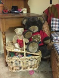 Wicker basket and bears