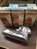 Tin canister set/ Lamb cake pan