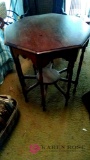 30 in vintage octagon table