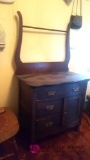 Vintage commode