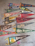 16 souvenir pennants