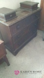 40 in vintage 3 drawer dresser