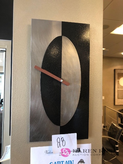 Contemporary clock