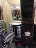 Beauty salon unit