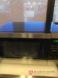 Sharp microwave