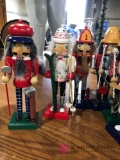 12Nutcrackers Ornaments