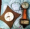 2 wall clocks