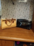 2 purses