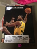 Basketball addition magazine/ with cards inside