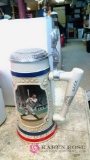 Lot of assorted baseball promotional glasses, mugs in Stein