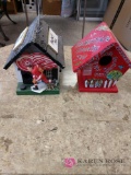 2 hockey fan birdhouses