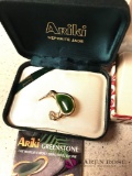 amethyst earrings/Jade pin