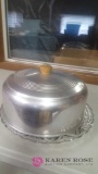 Cake plate with lid