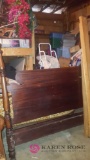 Vintage full size wooden bed