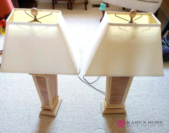 Pair of 30 inch tall lamps