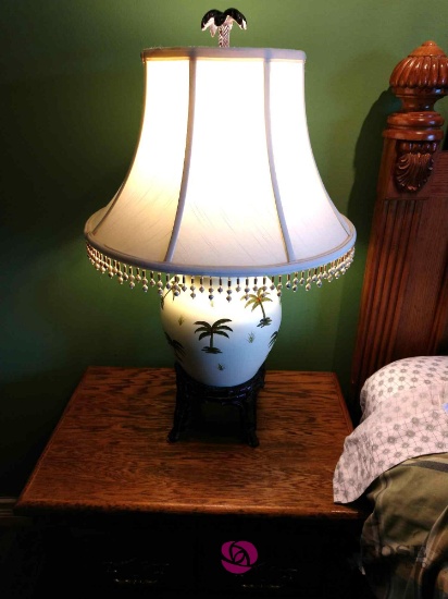 Pair of 32 inch tall lamps