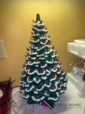 Ceramic Christmas tree W music box base