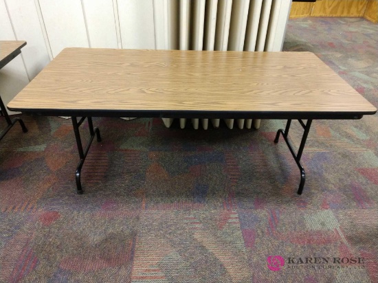 3 foot by 6 foot folding table