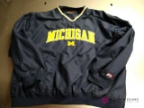 Michigan pro player pullover extra large