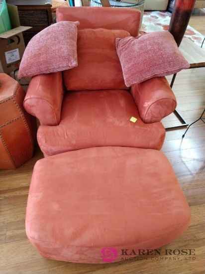 HOLLAND LOC, chair with pillows and ottoman