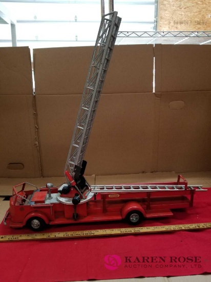 Model Aerial Ladder Truck