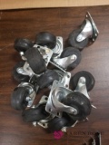 Box of 20 Castors and 12 Angle Brackets