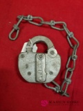 Generic Lock With Chain