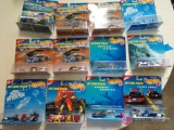 12 hot wheels action packs on cards b1