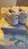 Easy Spirit size 12 shoes