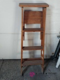 4 foot step ladder