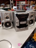 Sharp 3- Disc Rotary Changer System And Speakers